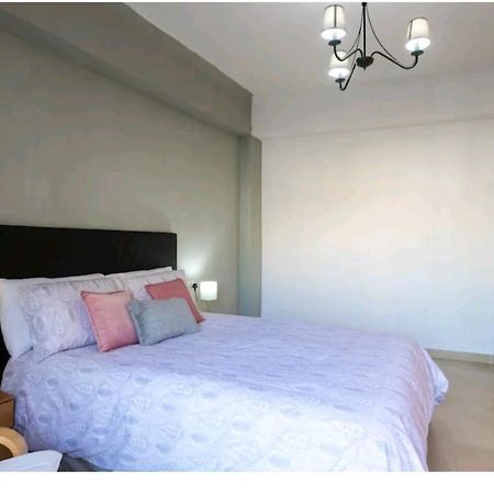 Apartamento coqueto a un minuto de la Explanada Alicante Esterno foto