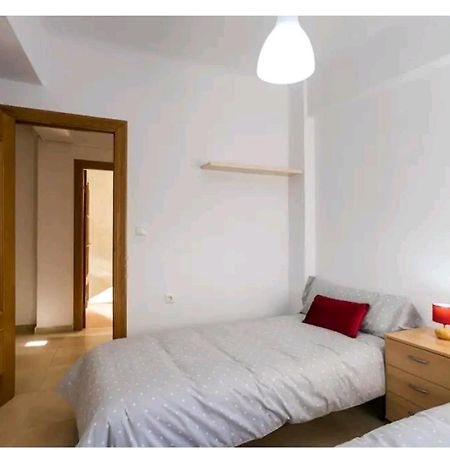 Apartamento coqueto a un minuto de la Explanada Alicante Esterno foto